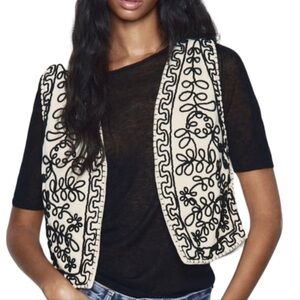 Zara Quilted Vest Embroidered Cropped Padded Ivory Cream Black Open Front Small